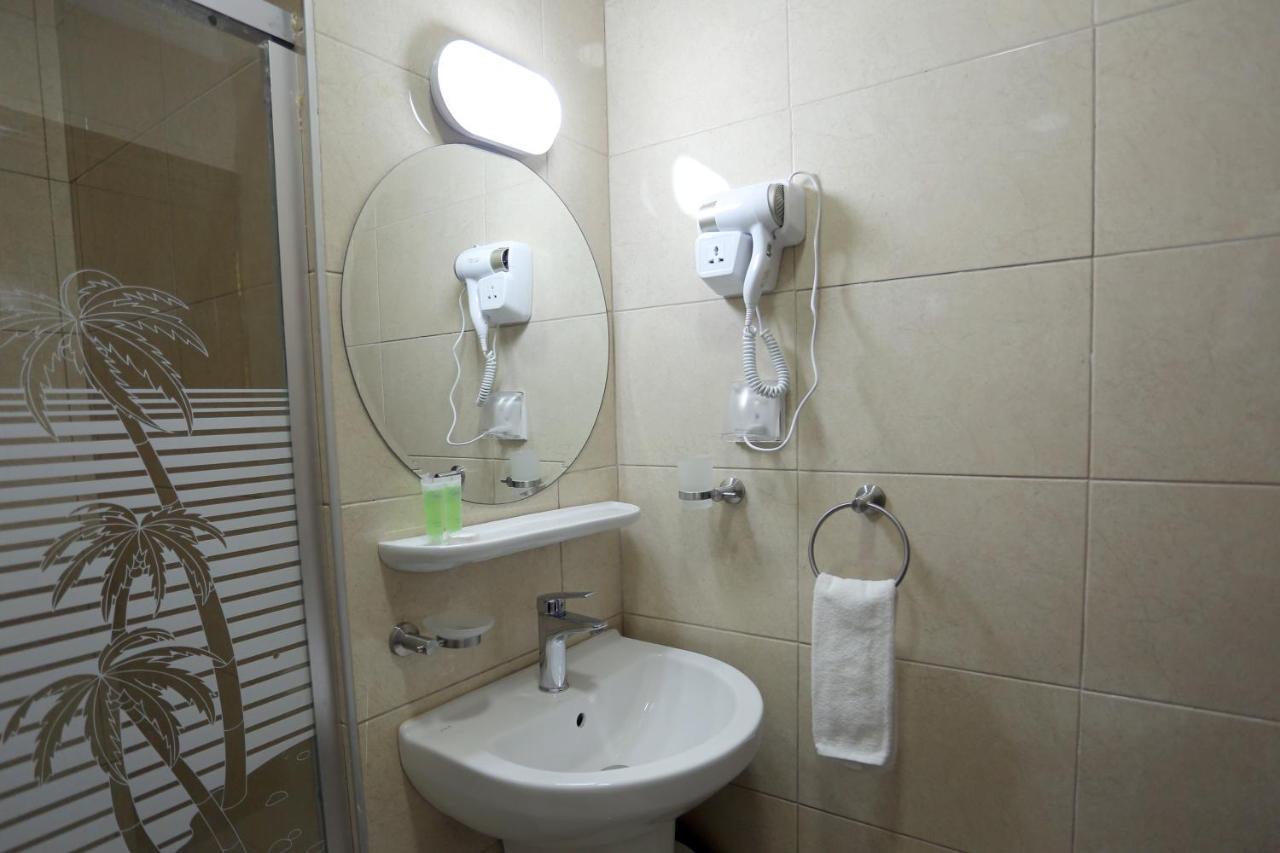 Down Town Hotel Aqaba Extérieur photo