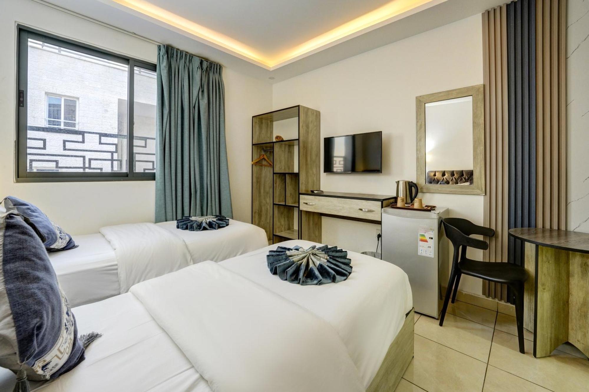 Down Town Hotel Aqaba Extérieur photo